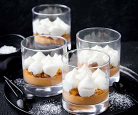 Crème au panettone, mandarine, fruit de la passion et mousse à la noix de coco