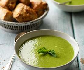 Sopa de chícharo y menta