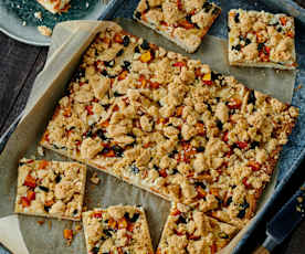 Kürbis-Apfel-Streuselkuchen