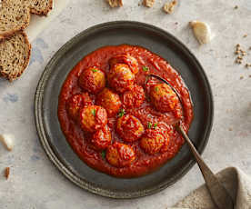 Chicken Meatballs in Marinara Sauce