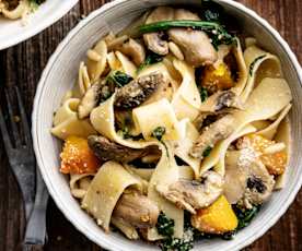 Pappardelle invernali zucca e funghi