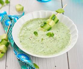 Soupe de concombre à la menthe