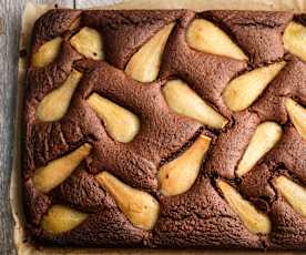 Pear, Chocolate and Hazelnut Cake
