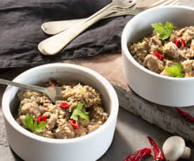 Carrilleras de cerdo con champiñones, alcachofas y cuscús