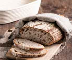 Chleb pszenno-żytni na zakwasie