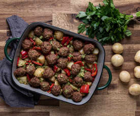 Meatballs with chilli cheese potatoes