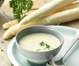 Asparagus cream soup