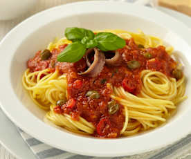 Pikantní sicilské špagety
