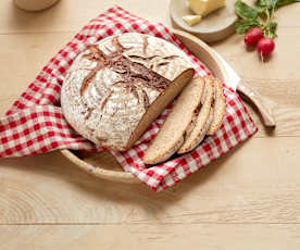 Weizenbier-Brot mit Koriander und Kümmel