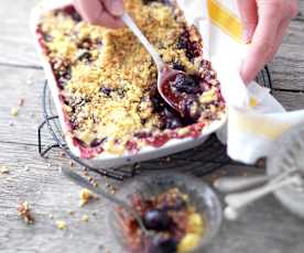 Crumble aux cerises sans gluten