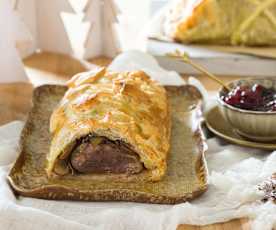 Solomillo de cerdo Wellington con foie y mermelada de frambuesa (MEATER)