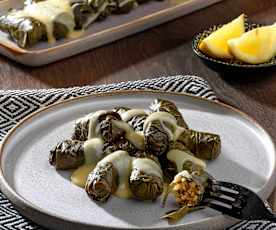 Ντολμαδάκια με κιμά και αβγολέμονο