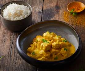 Pollo con salsa al curry