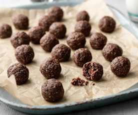 Chocolate Hazelnut Energy Balls