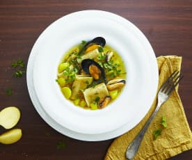 Minestra di pasta, patate e cozze