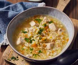 Polnische Gerstensuppe (Krupnik) 