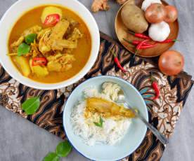 Ayam Masak Lemak Cili Api (Braised Chicken with Hot Creamy Coconut Milk)