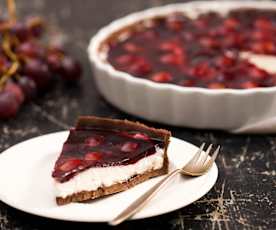 Tarta z winogronami i galaretką