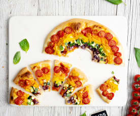 Pizza arcoiris con vegetales