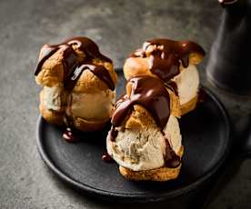 Profiteroles