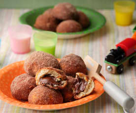 Chocolate-filled Cinnamon Pretzel Bites