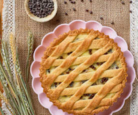 Crostata con crema pasticcera alla ricotta