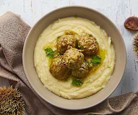 Polpette in bianco con purè di castagne