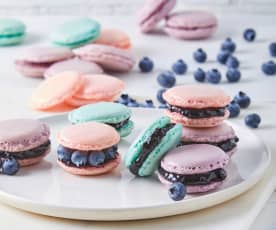 French Macarons with Blueberry Jam