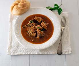 Traditionell österrikisk gulasch