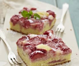 Erdbeer-Schmand-Blechkuchen