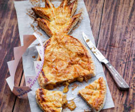 Driekoningentaart met ananas en gezouten karamel