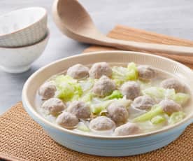 Pork Ball Soup With Cabbage 