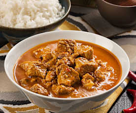 Estofado de cordero con leche de coco (Rendang) - Malasia