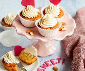 Apfel-Mandel-Cupcakes mit Karamellcreme