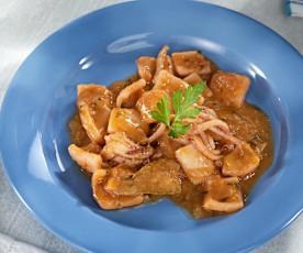 Calamares encebollados