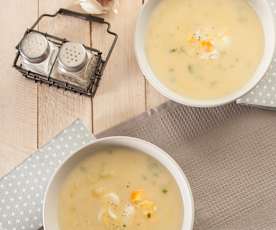 Sopa de patata y cilantro (Pisca andina)