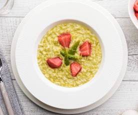 Risotto asparagi e fragole