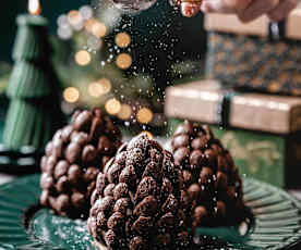 Pomme de pin en chocolat