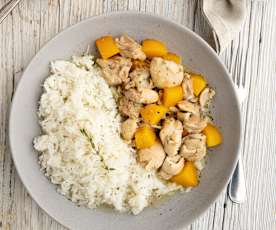 Frango com pêssego, ervas de Provence e arroz