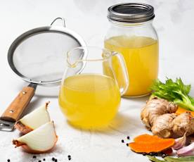 Turmeric chicken bone broth