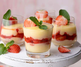 Crema de limón con fresas
