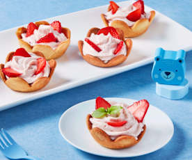 Strawberry Cookie Tarts