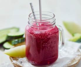 Melonen-Gurken-Smoothie mit Roter Bete