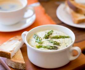 Potted scrambled eggs with asparagus