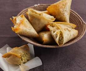 Samosas mit Kartoffel-Koriander-Füllung