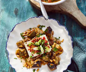 Sommergemüse-Ragout mit Feta-Päckchen