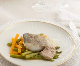 Bacalao confitado con alioli de ajo negro