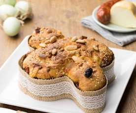 Colomba salata al salame piccante e formaggi