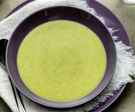 Creamy courgette soup