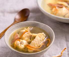 虫草花瘦肉老母鸡汤